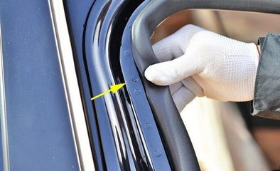 朋友贪图便宜买了这辆宝马730LI竟然换过车顶 来一起揭开这个陷井